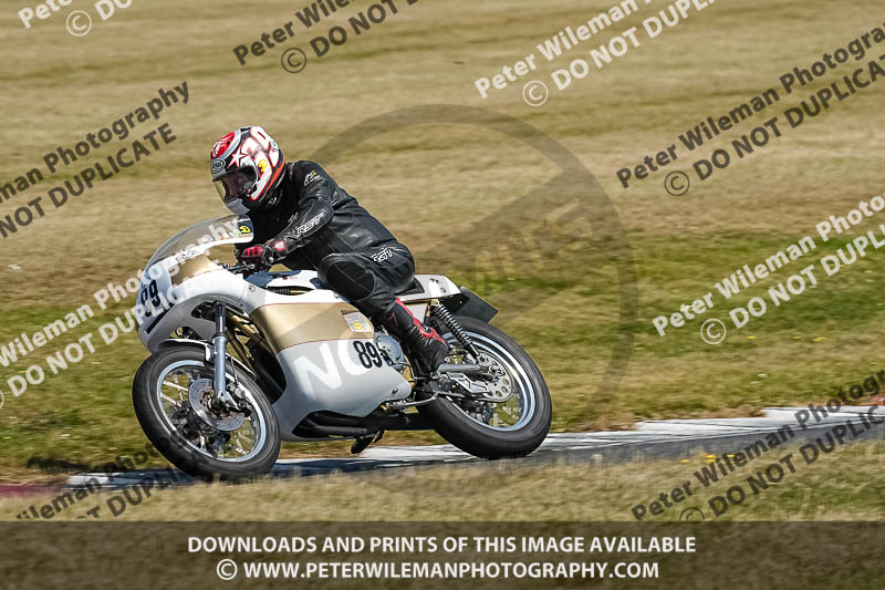 cadwell park;cadwell park photographs;cadwell trackday photographs;enduro digital images;event digital images;eventdigitalimages;peter wileman photography;racing digital images;trackday digital images;trackday photos
